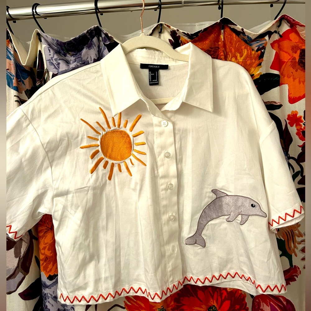 ☀️super cute & fun top☀️